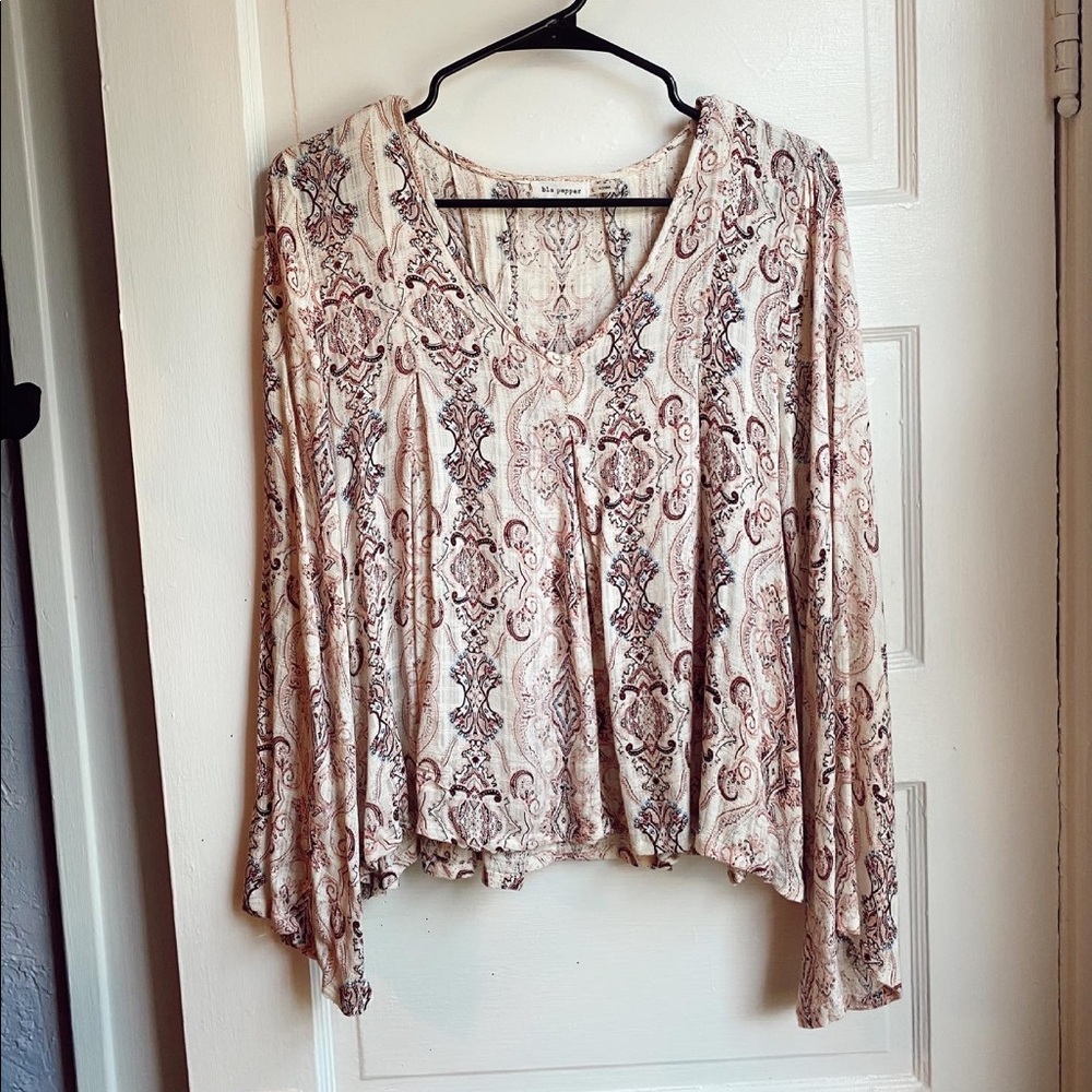 Blu Pepper Blouse - size Large